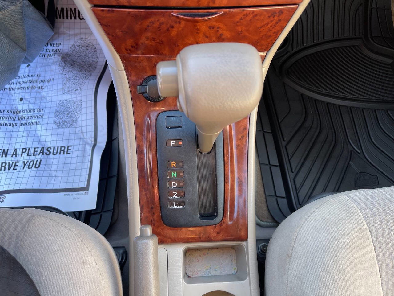 Used 2005 Toyota Corolla LE image 21