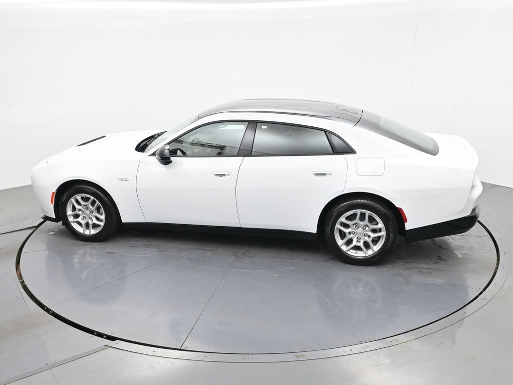 New 2026 Dodge Charger R/T AWD/4WD image 32