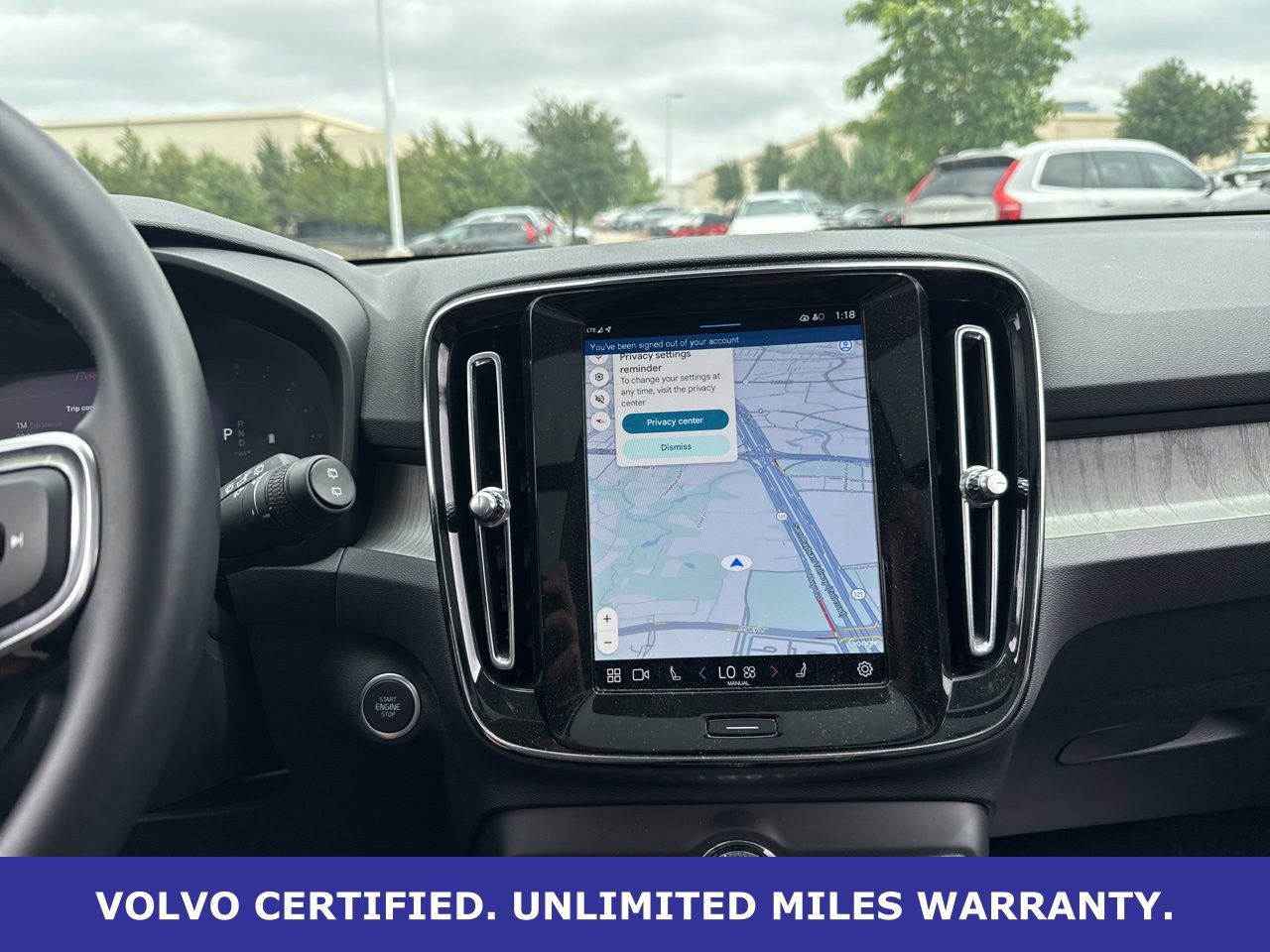 Certified 2025 Volvo XC40 B5 Plus AWD/4WD image 24