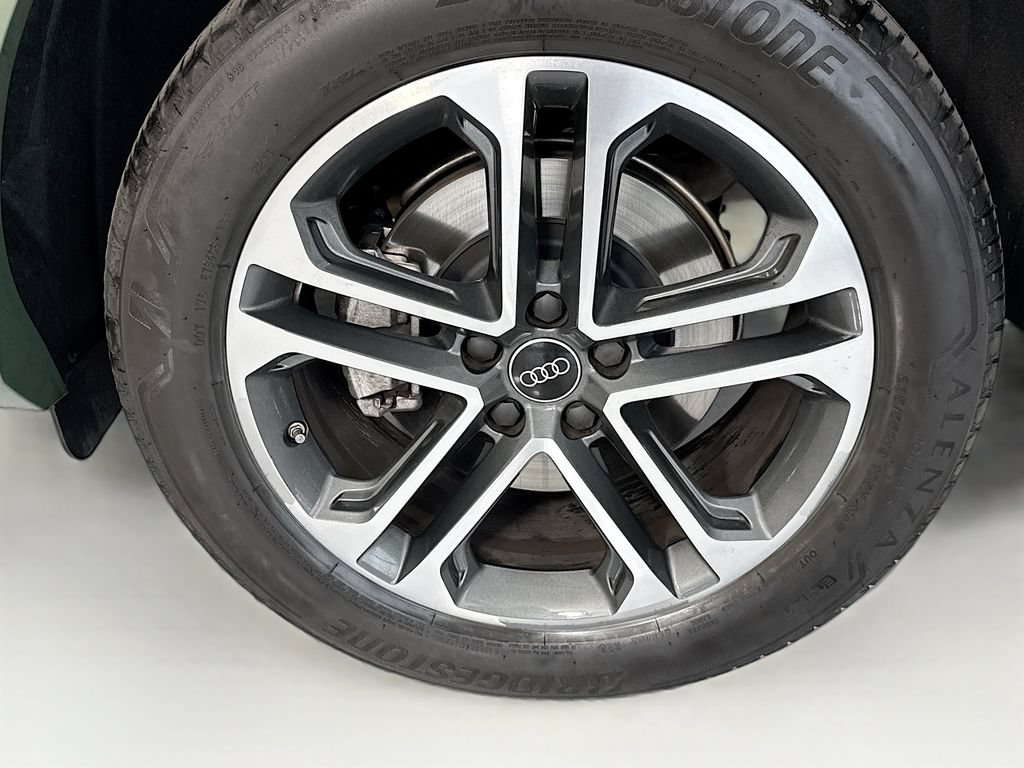 Certified 2025 Audi Q5 Premium w/ Premium Plus AWD/4WD image 31