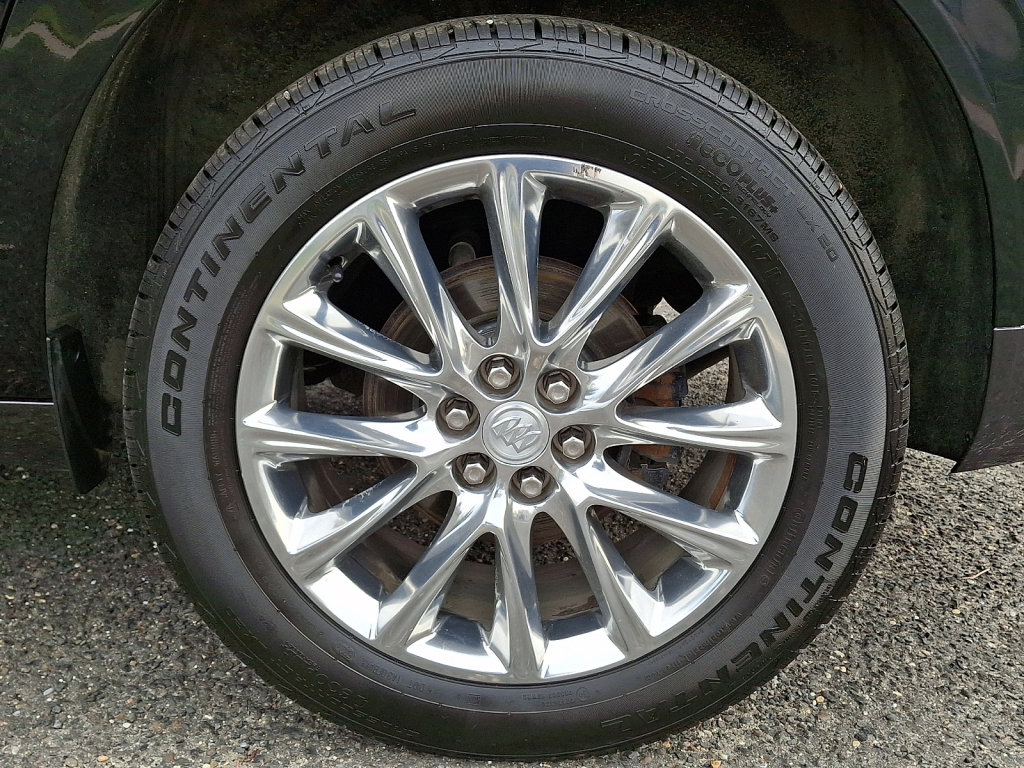 Used 2019 Buick Enclave Essence FWD image 6