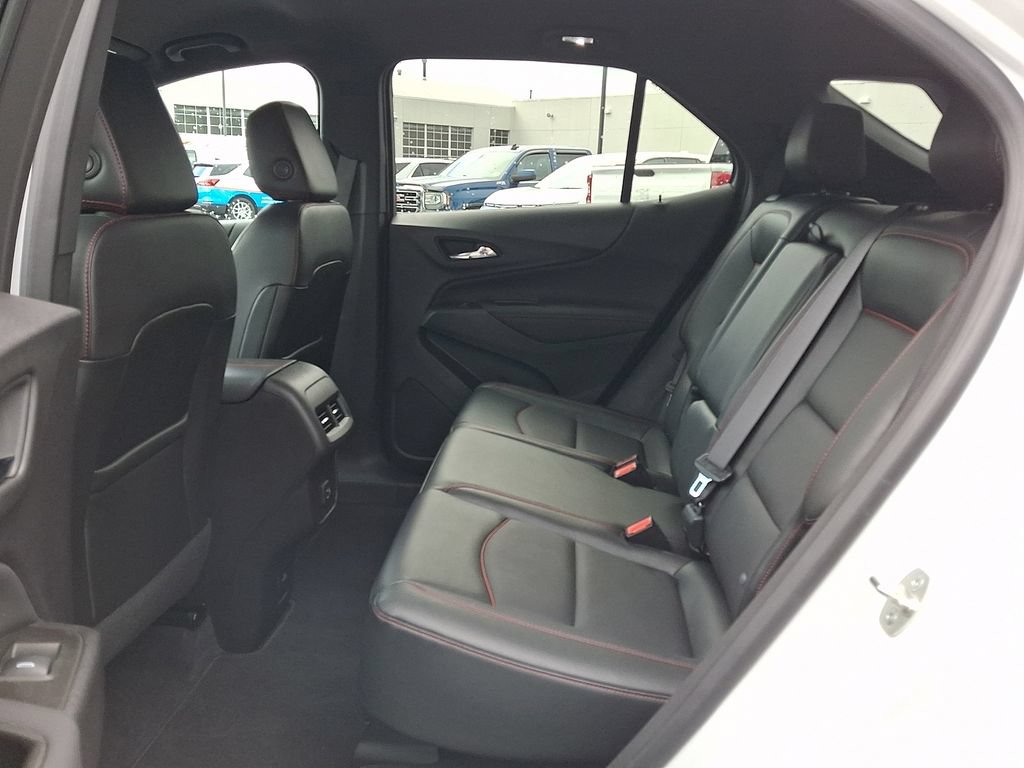 Certified 2024 Chevrolet Equinox RS w/ RS Leather Package AWD/4WD image 10