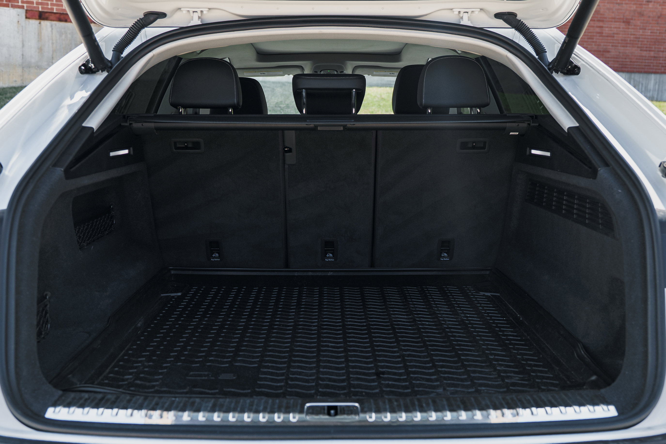 Certified 2022 Audi Q8 Premium Plus image 28