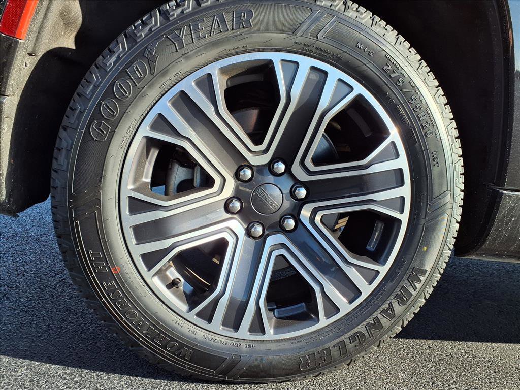 Used 2022 Jeep Wagoneer Series III w/ Rear Seat Video Group 1 image 37