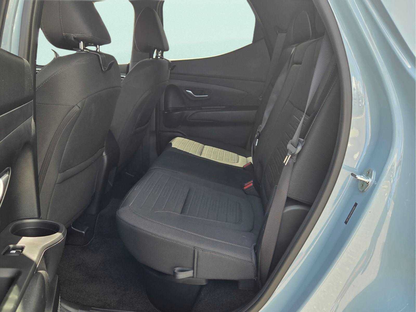 Used 2022 Hyundai Santa Cruz SEL FWD image 11