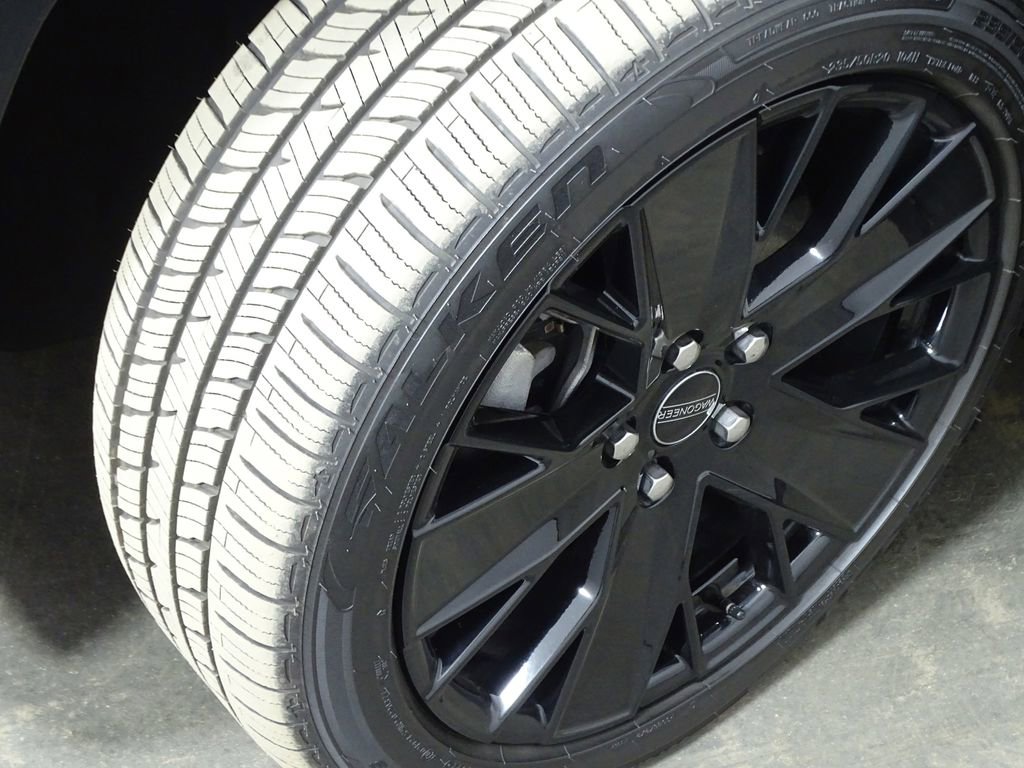 Used 2024 Jeep Wagoneer Launch Edition image 40