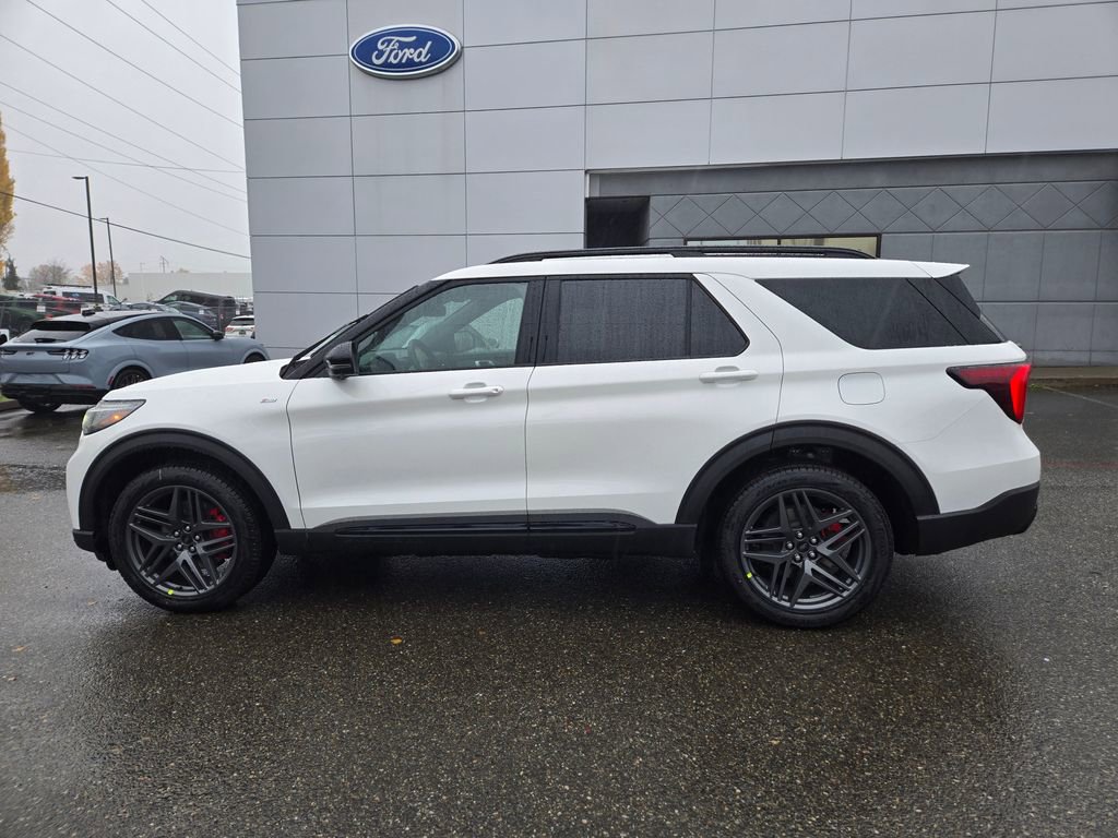 New 2026 Ford Explorer ST-Line w/ ST-Line Street Pack image 8