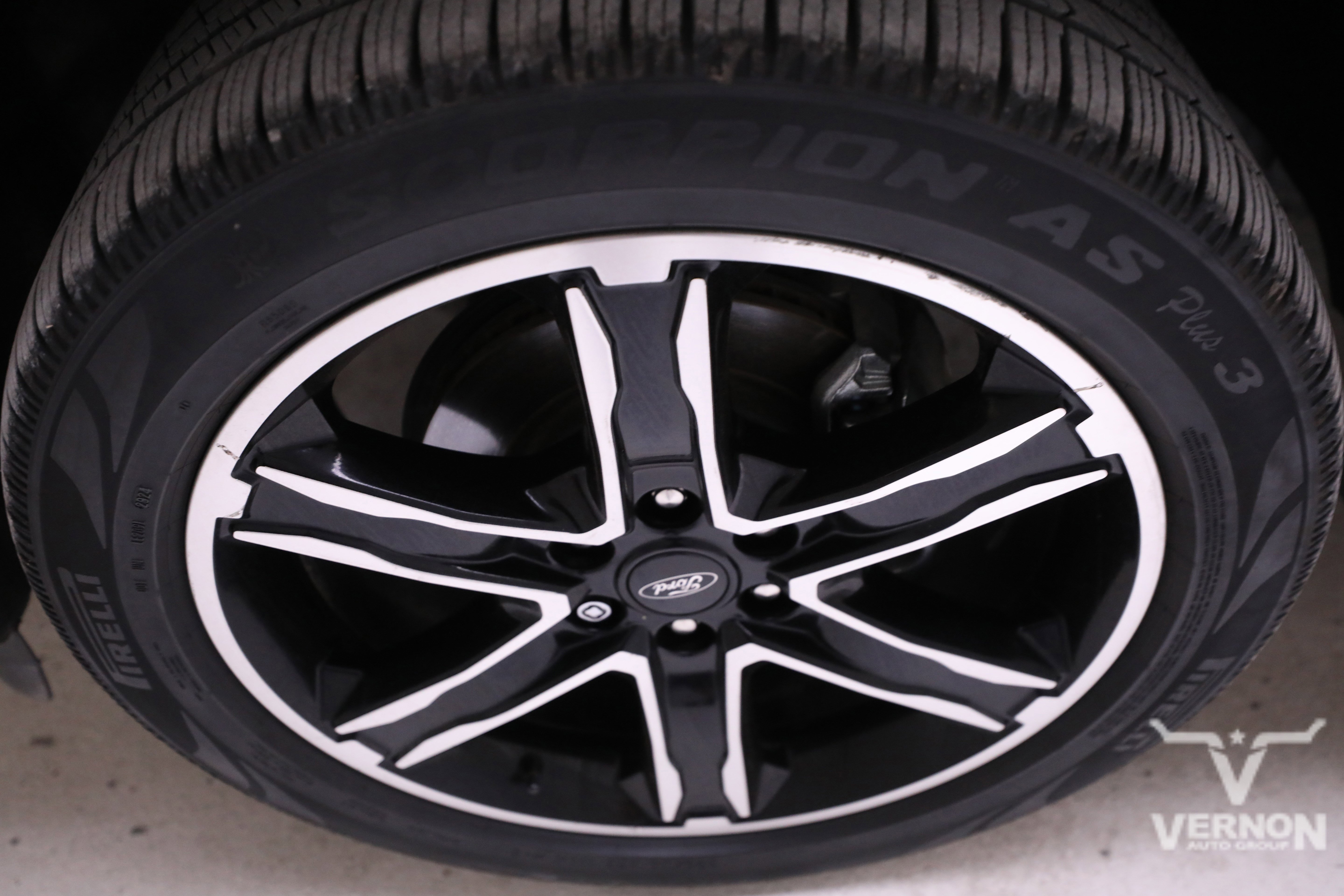 Used 2021 Ford Expedition Limited image 31