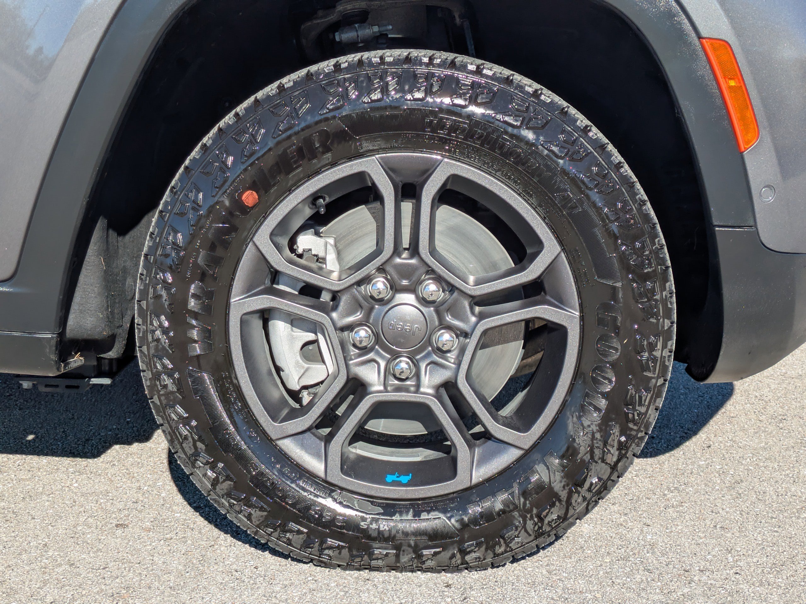 Used 2024 Jeep Grand Cherokee Trailhawk w/ Advanced Protech Group II image 12