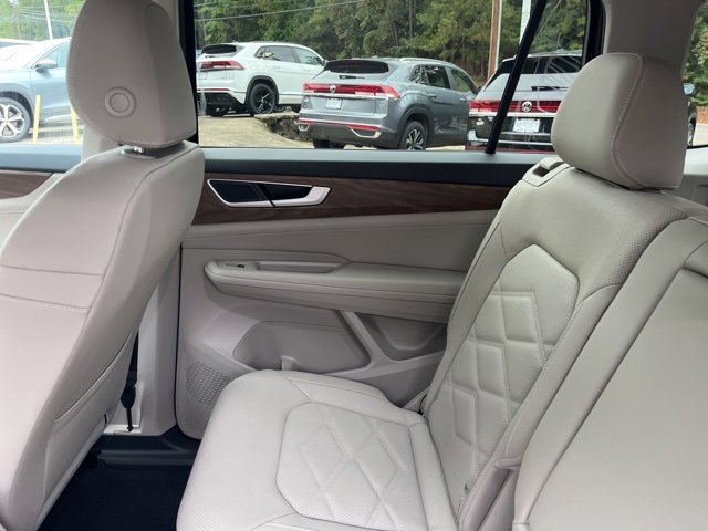 New 2026 Volkswagen Atlas SE image 14
