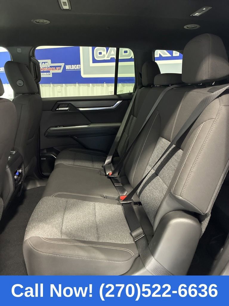 Used 2025 GMC Acadia Elevation image 31