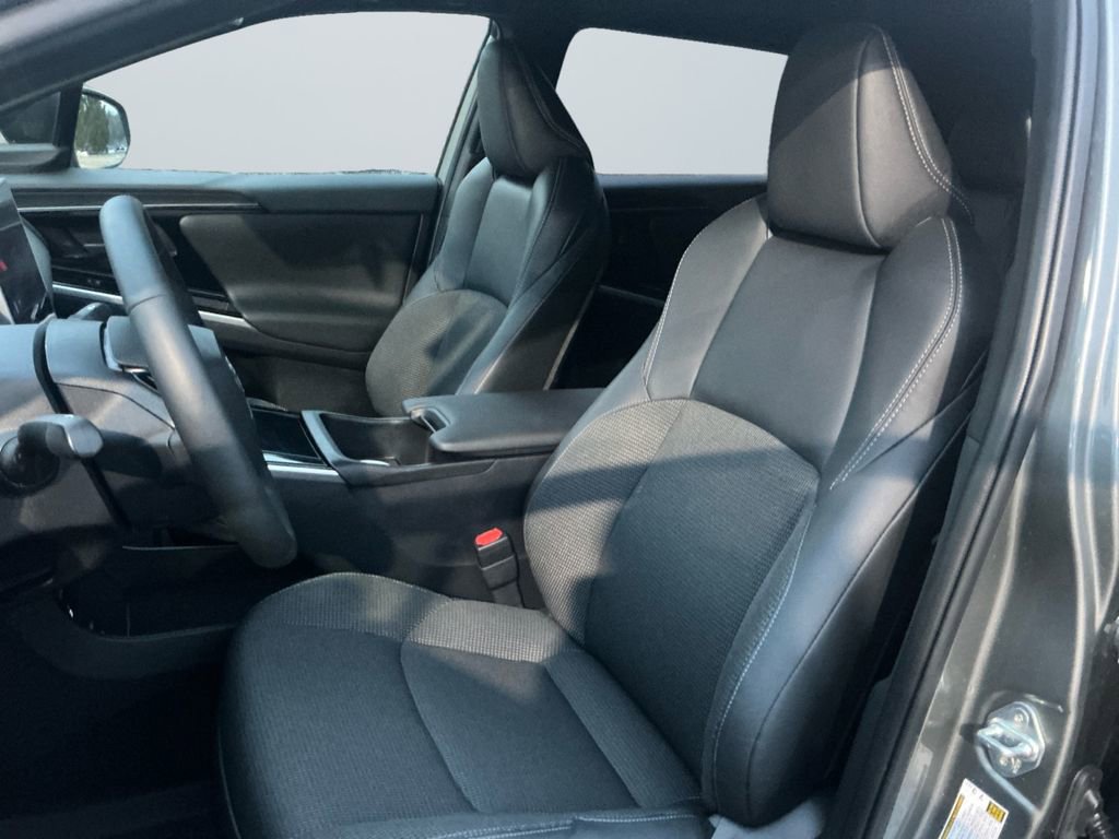 Used 2024 Toyota bZ4X XLE w/ Weather Package image 9