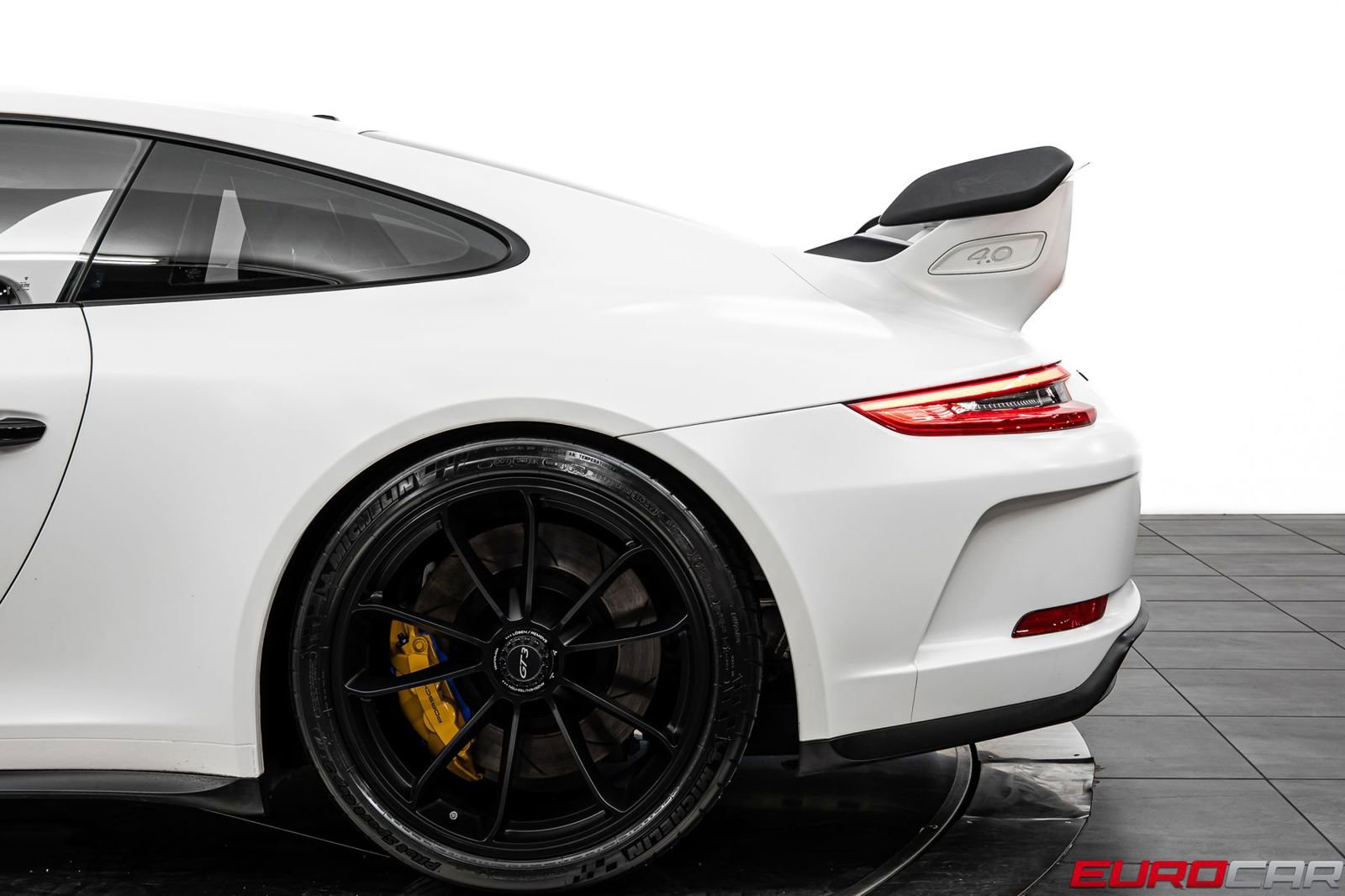 Used 2018 Porsche 911 GT3 image 16