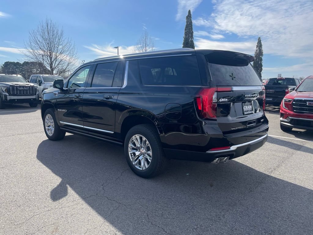 New 2026 GMC Yukon XL Denali w/ Sun & Power Step Package AWD/4WD image 5