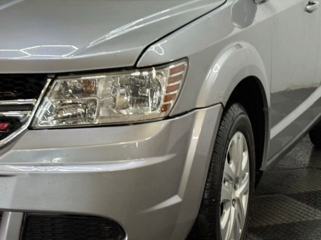 Used 2017 Dodge Journey SE image 6