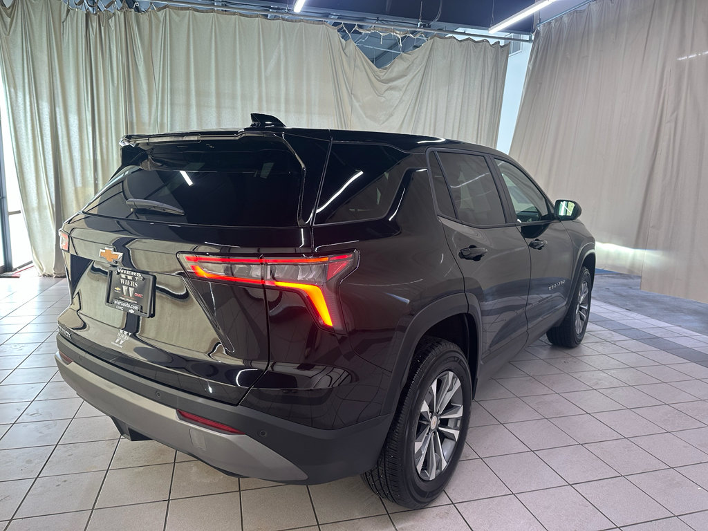 Used 2026 Chevrolet Equinox LT FWD image 5