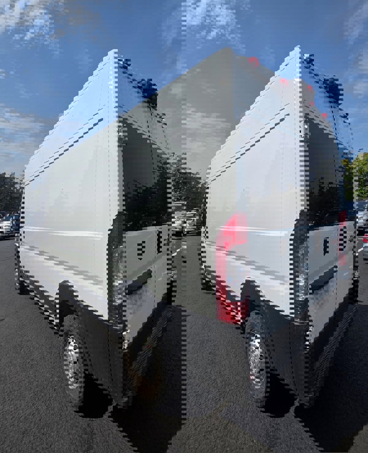 Used 2022 RAM ProMaster 2500 image 3