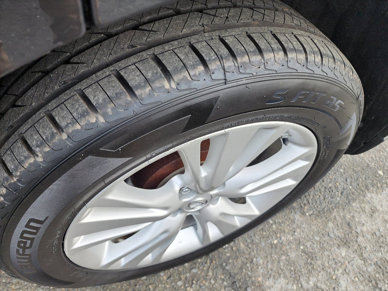 Used 2010 Lexus RX 450h AWD image 31