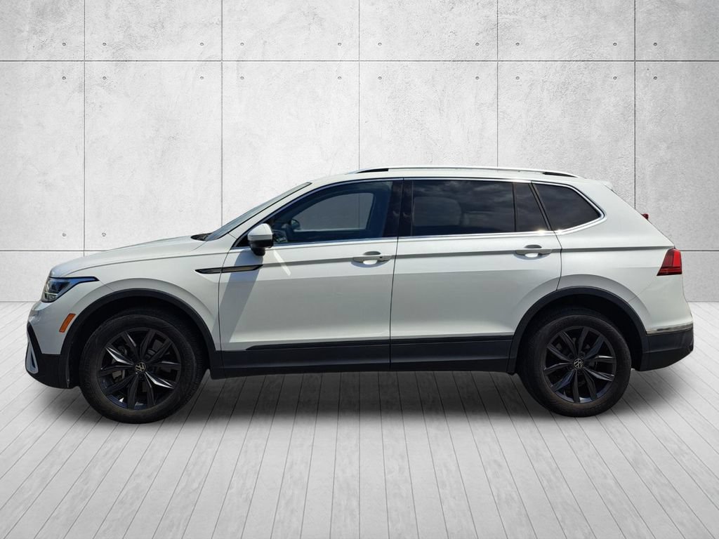 Used 2023 Volkswagen Tiguan SE FWD image 8