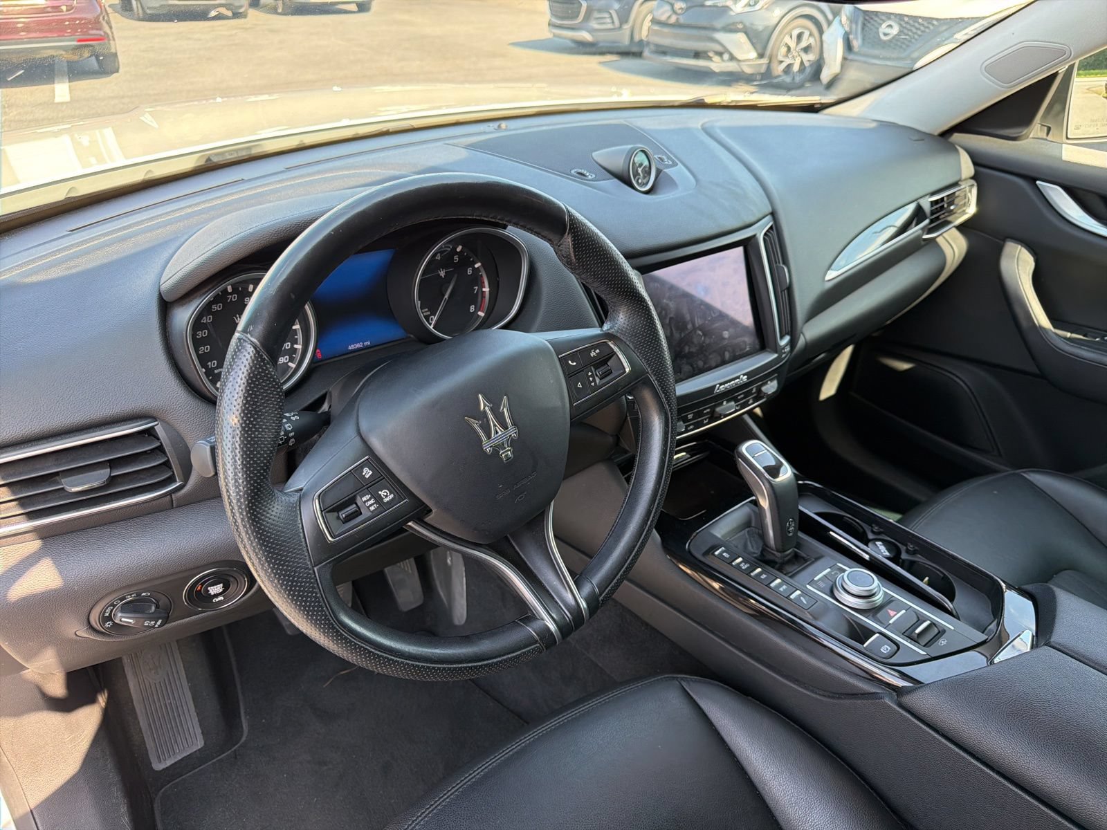 Used 2020 Maserati Levante AWD/4WD image 8