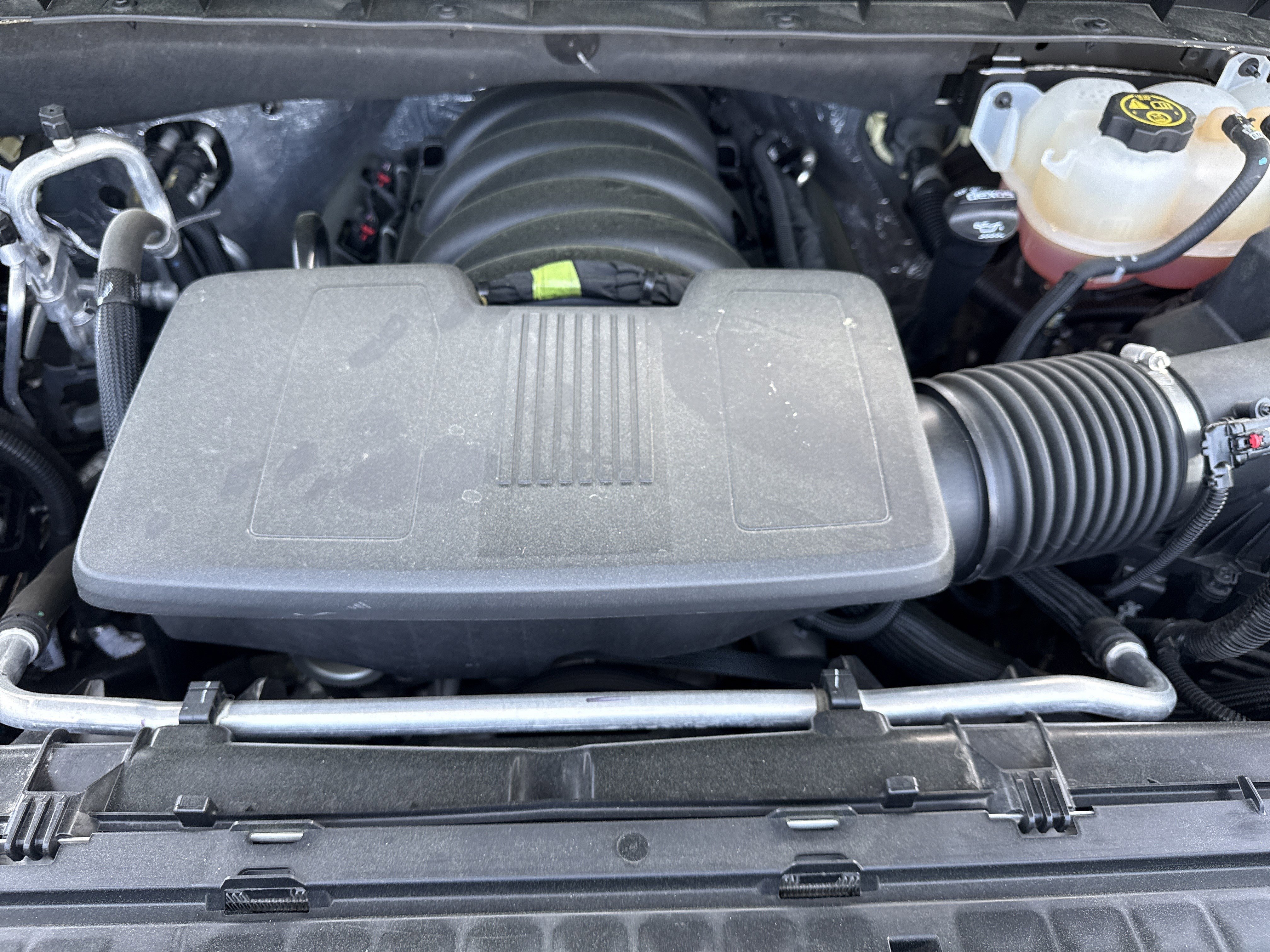 Used 2023 Chevrolet Silverado 1500 RST AWD/4WD image 32