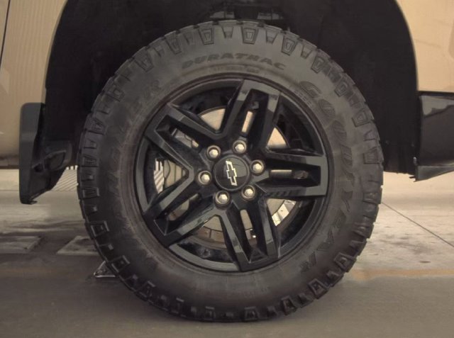 Used 2023 Chevrolet Silverado 1500 Custom Trail Boss AWD/4WD image 11
