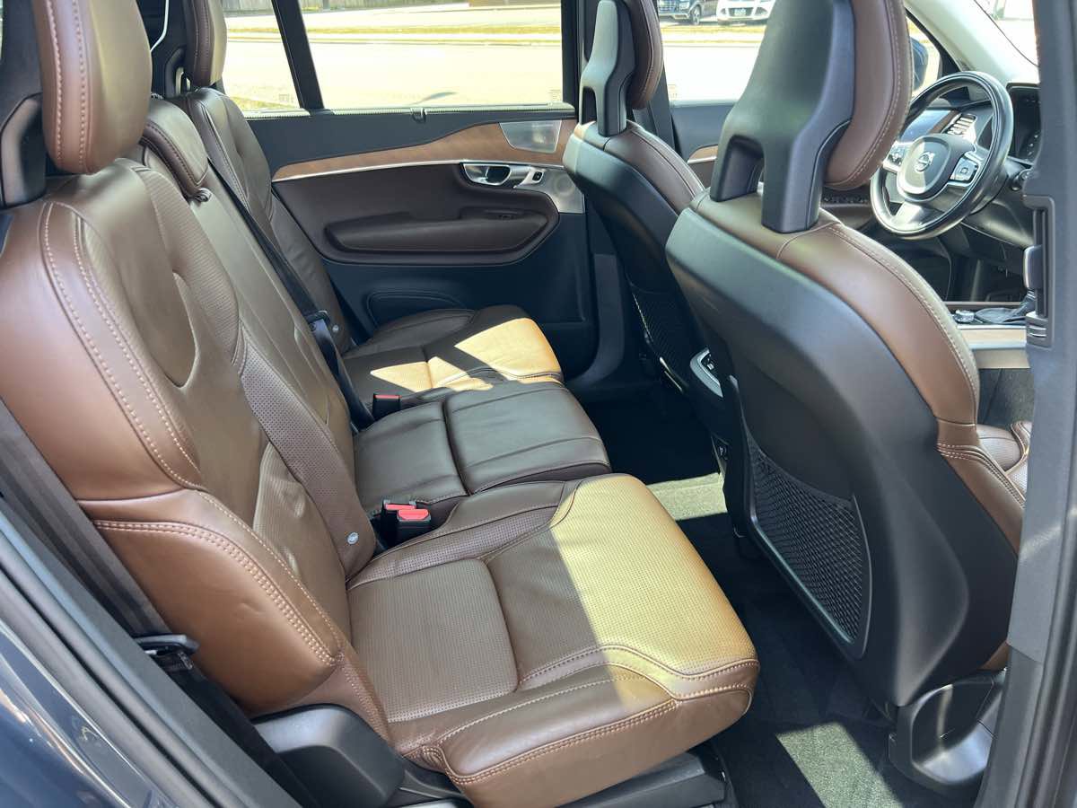 Used 2020 Volvo XC90 T6 Inscription image 16