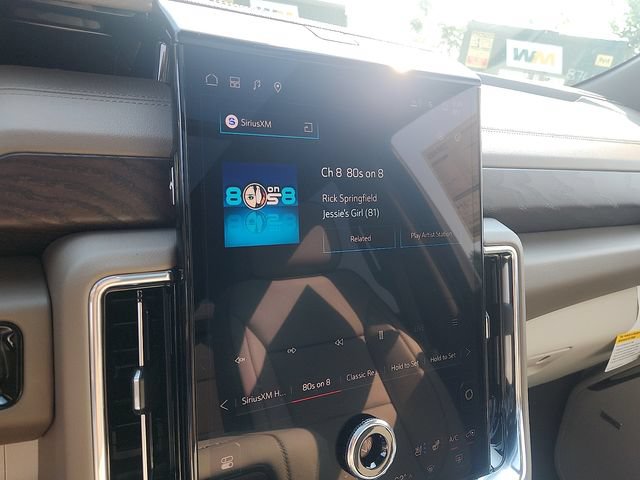 New 2026 GMC Yukon XL Denali w/ Denali Reserve Package AWD/4WD image 13