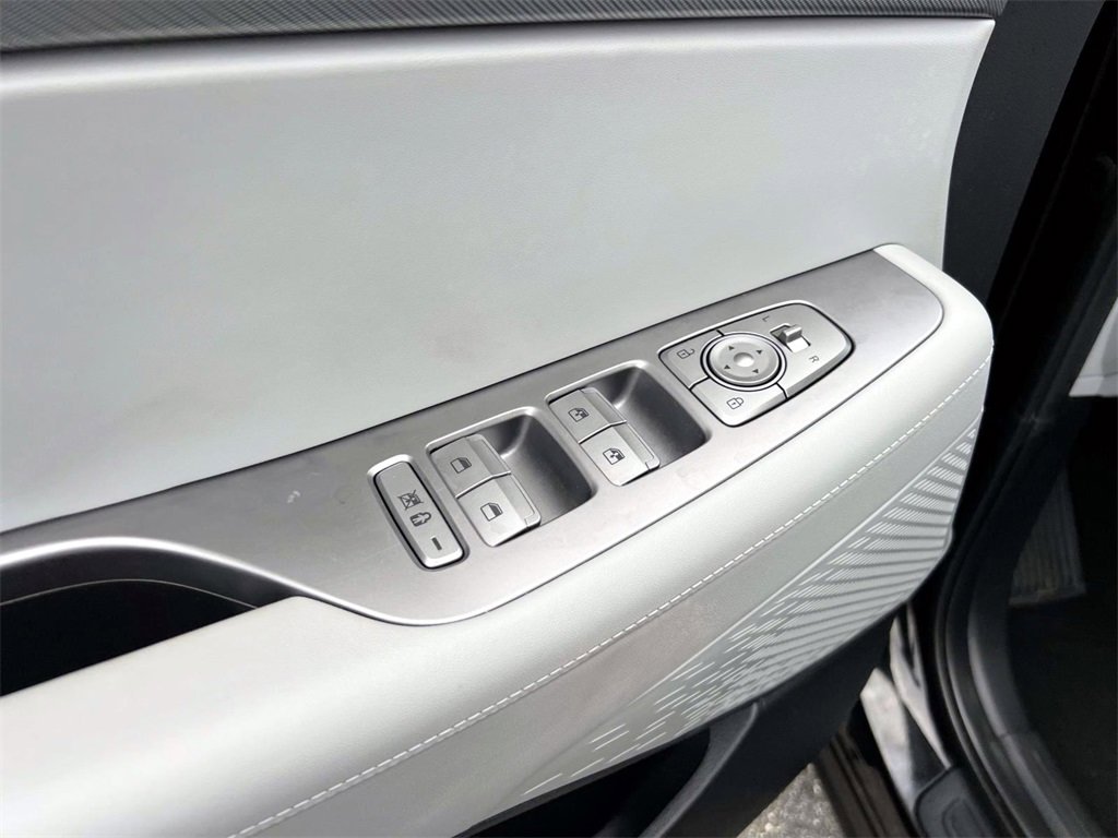 Certified 2023 Hyundai Palisade SEL image 15