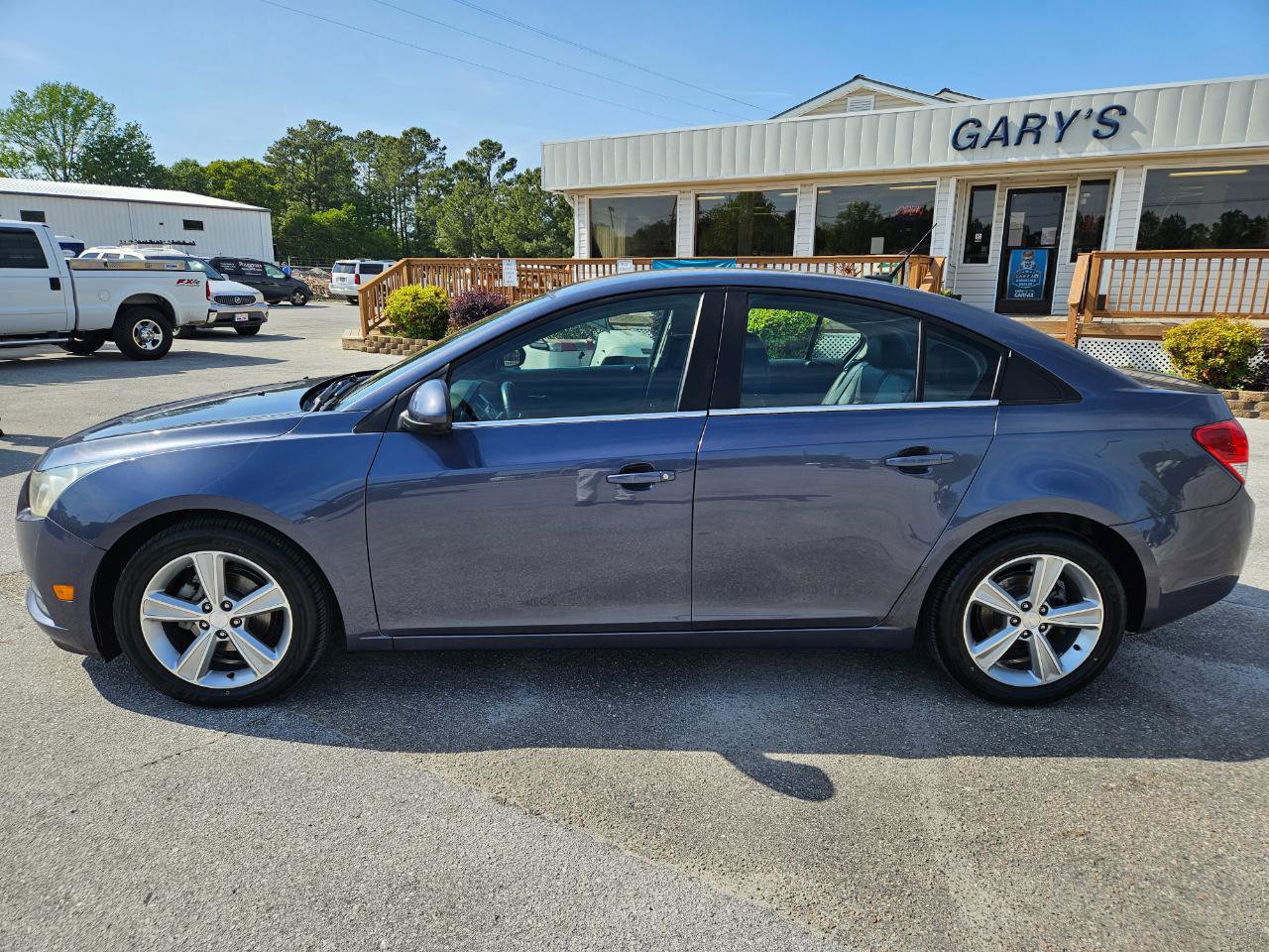Used 2013 Chevrolet Cruze LT FWD image 3