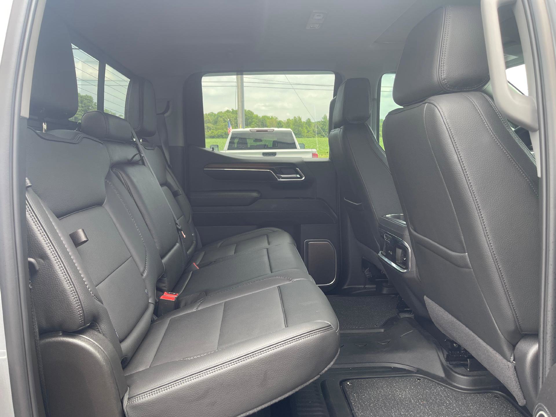 Used 2025 GMC Sierra 1500 Denali w/ Denali Reserve Package image 7