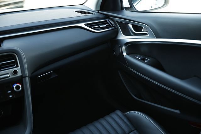 New 2026 Genesis G70 2.5T Prestige image 31