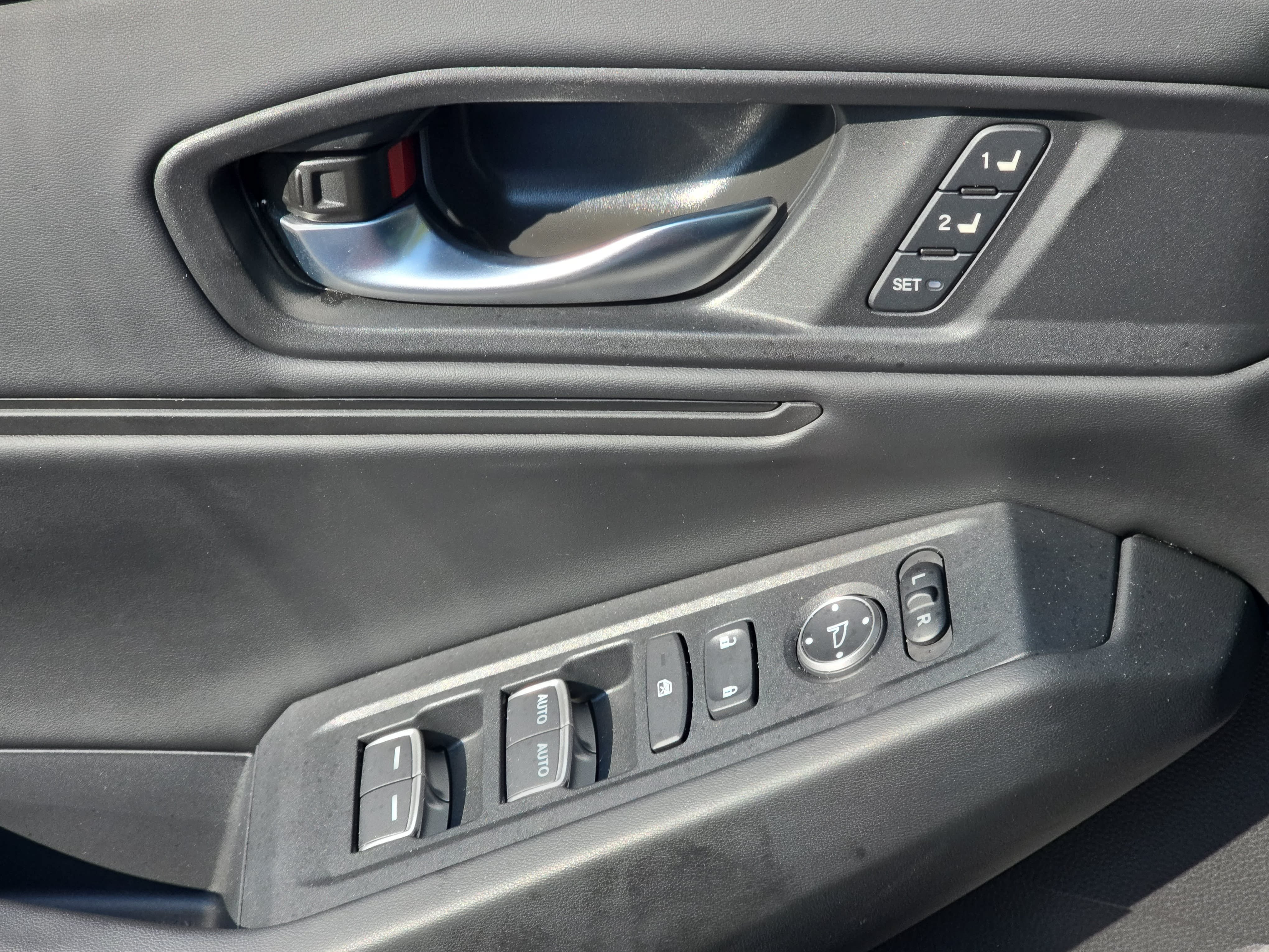 Used 2024 Honda Accord EX-L image 25
