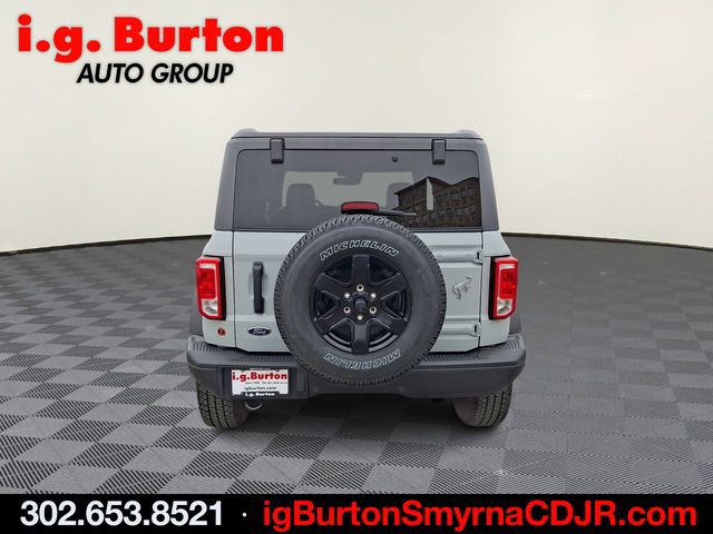 Used 2022 Ford Bronco Black Diamond image 5