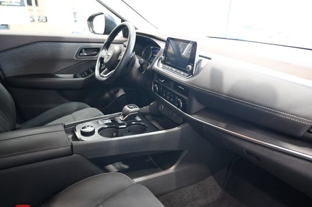 Used 2023 Nissan Rogue S AWD/4WD image 13