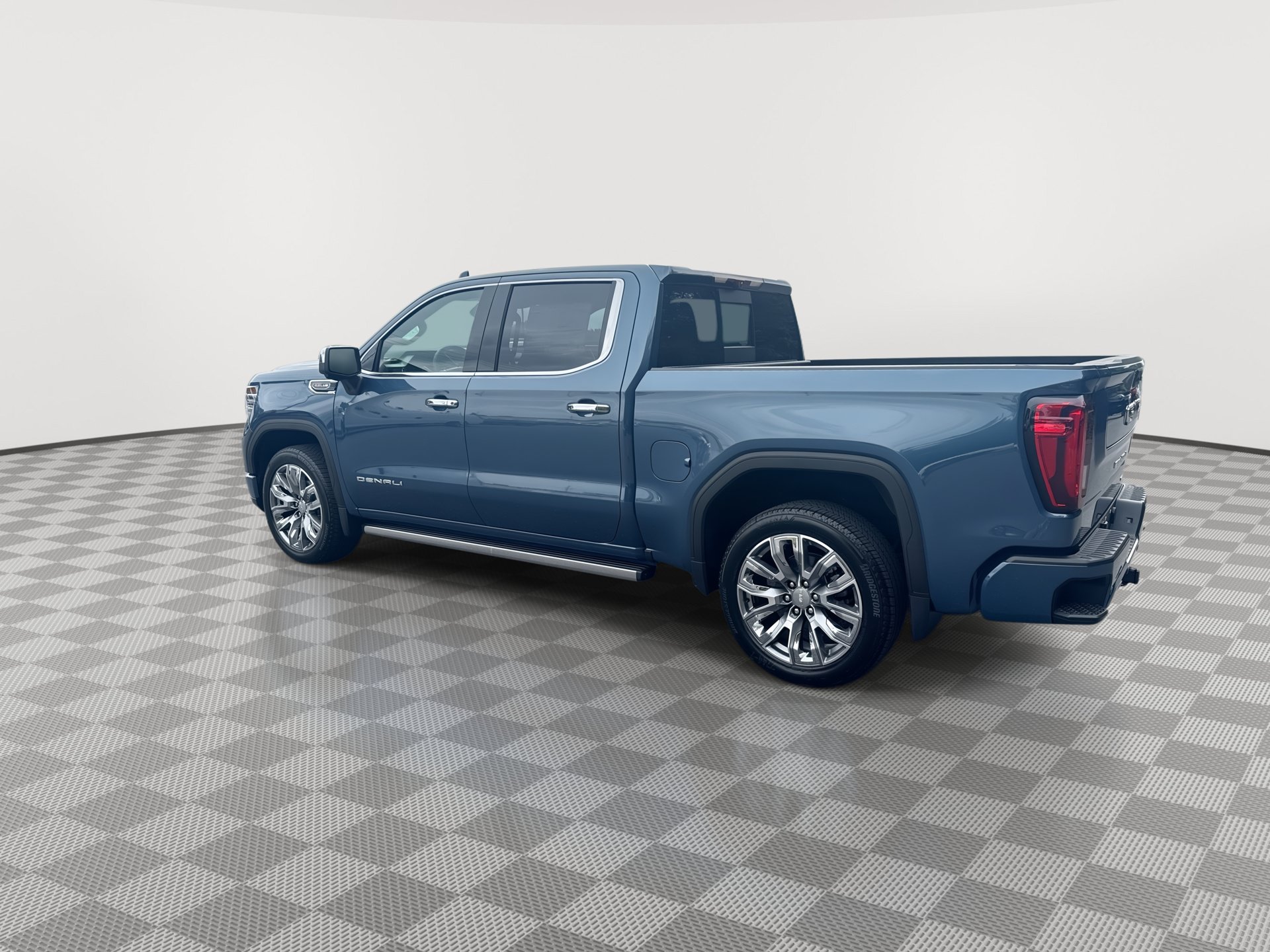 New 2026 GMC Sierra 1500 Denali AWD/4WD image 6