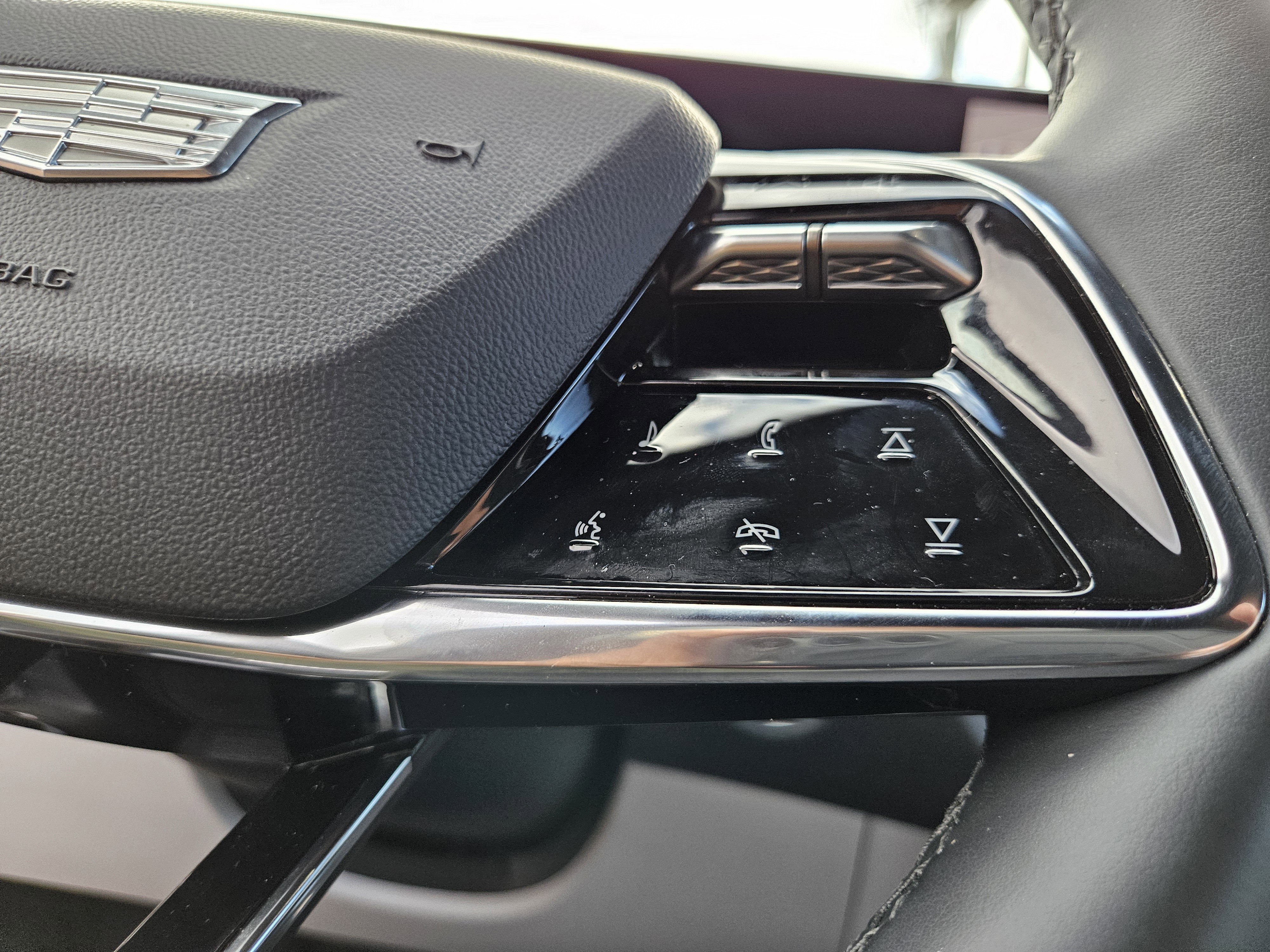 New 2025 Cadillac Lyriq Sport image 34