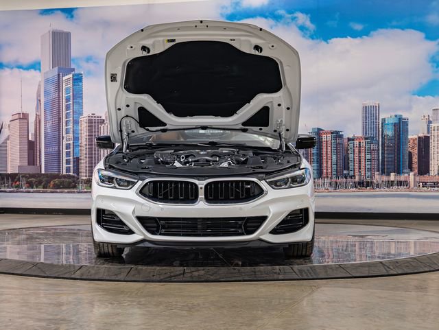 Used 2026 BMW M850i xDrive w/ Driving Assistance Package AWD/4WD image 4