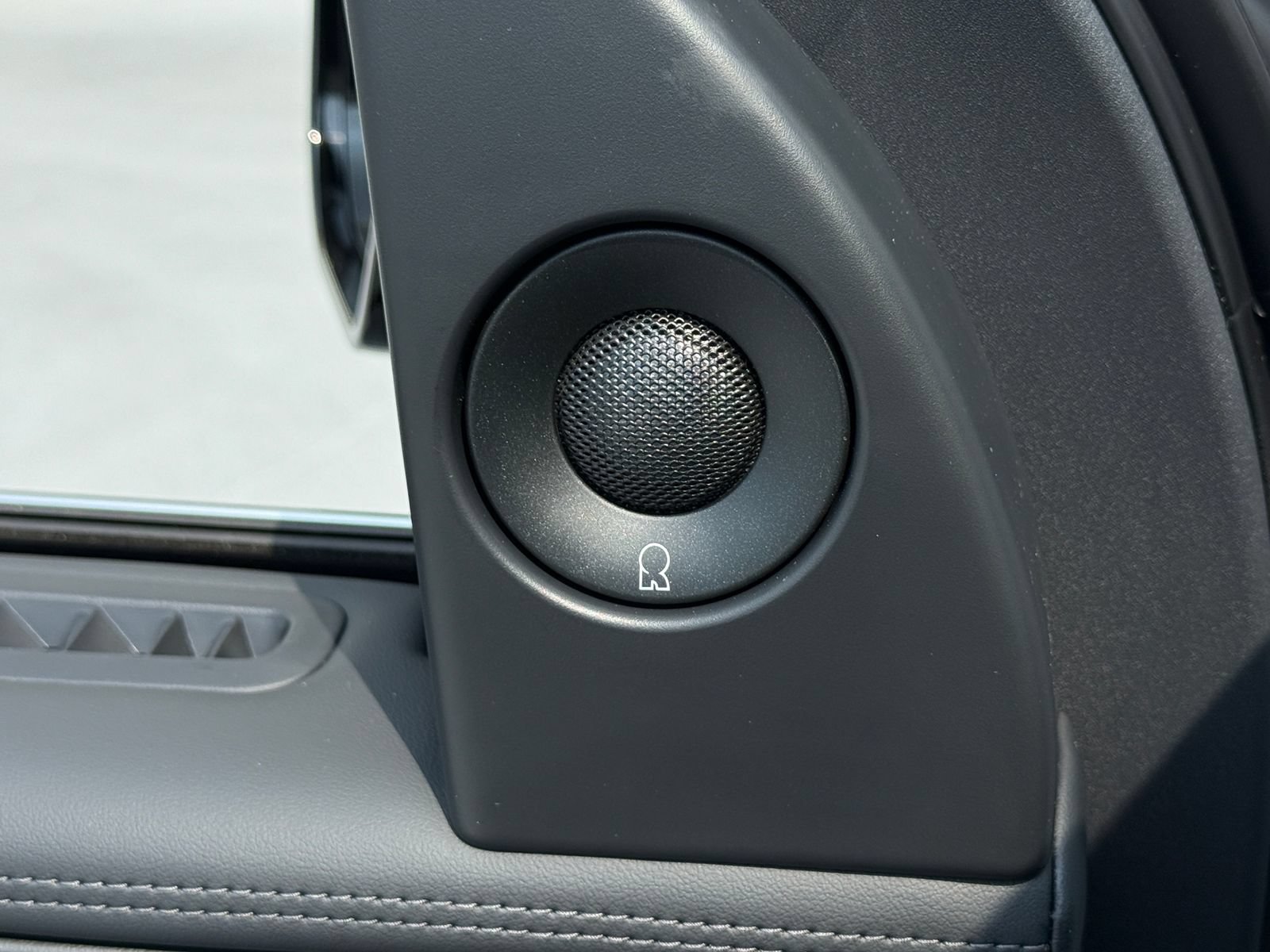 New 2027 Lincoln Navigator L Premier AWD/4WD image 33