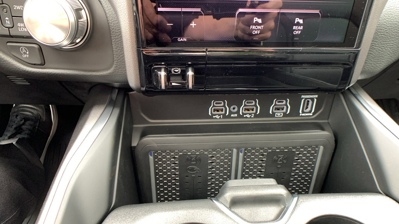 New 2026 RAM 1500 Laramie w/ Night Edition image 21