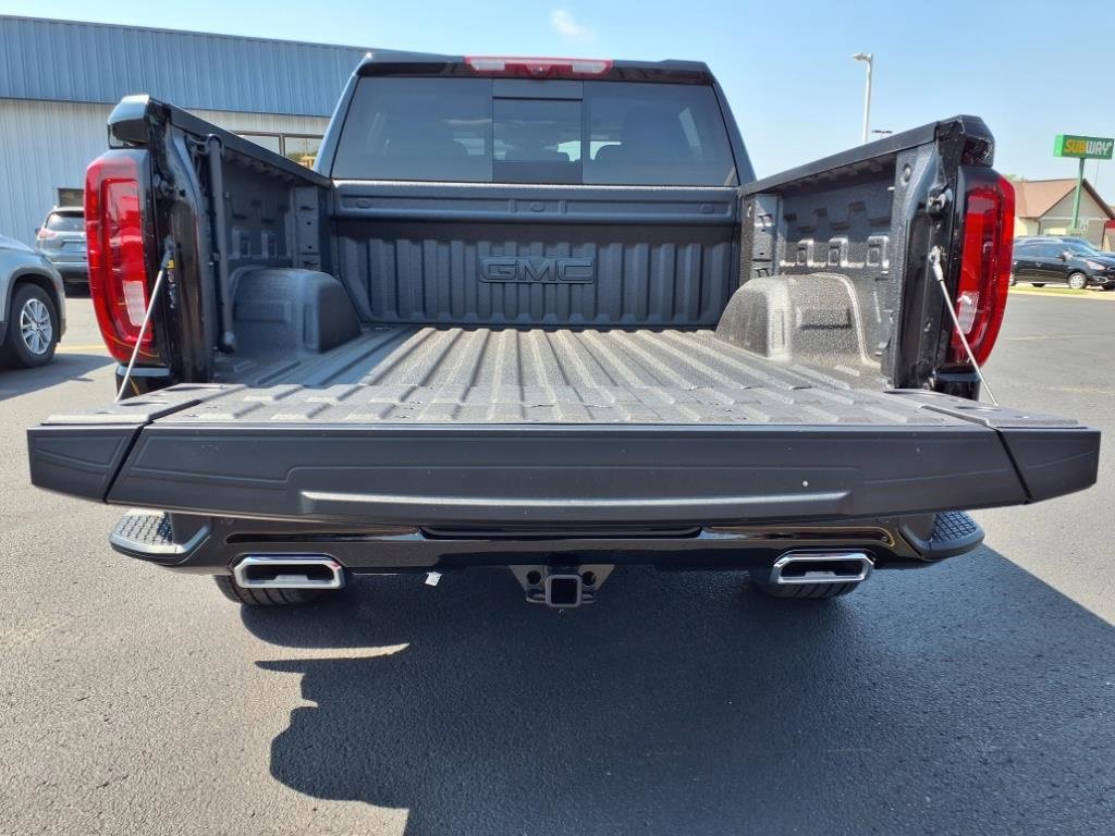 New 2025 GMC Sierra 1500 Denali w/ Denali Reserve Package image 4