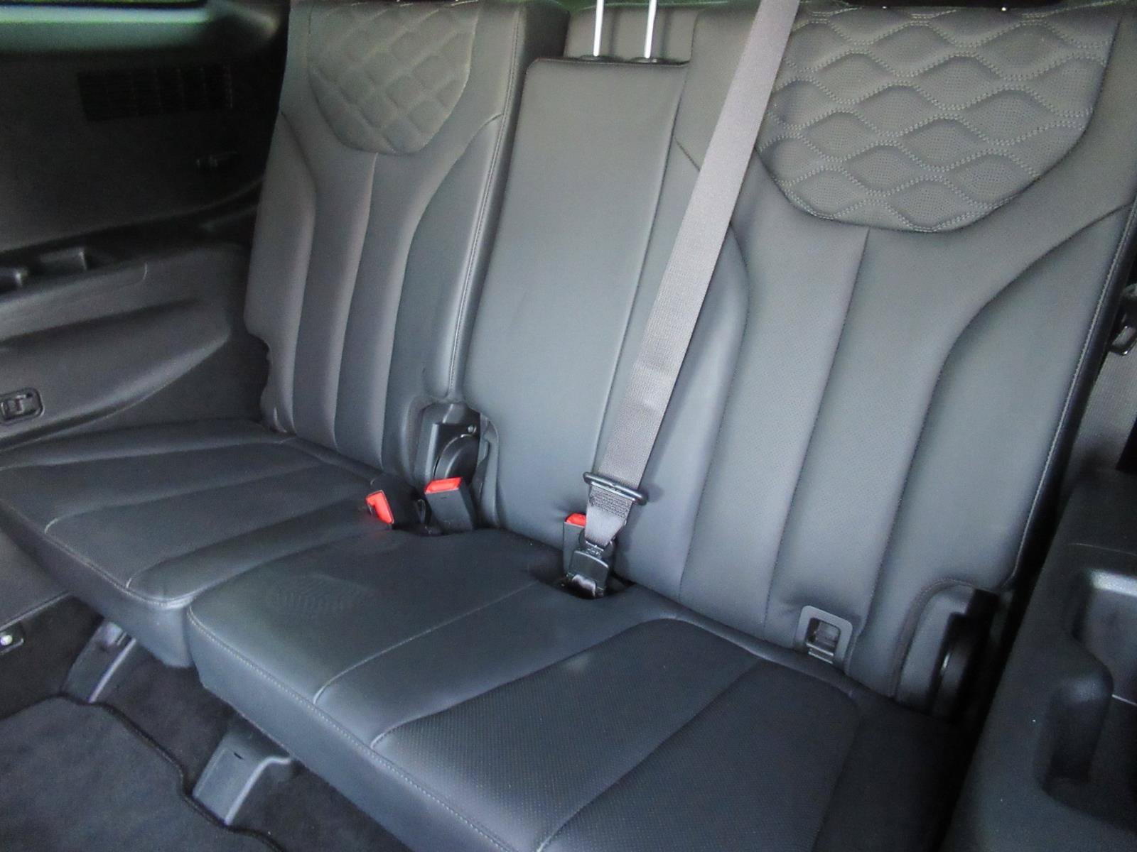 Used 2022 Hyundai Palisade Limited FWD image 37