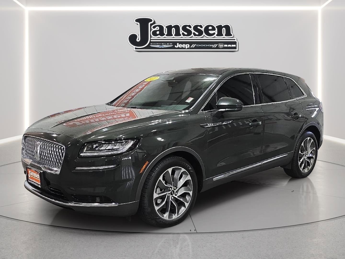 Used 2022 Lincoln Nautilus Reserve w/ Luxury Package AWD/4WD image 1