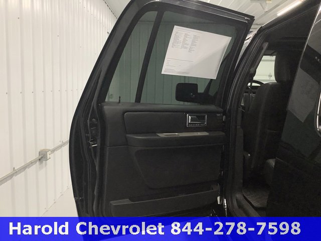 Used 2010 Lincoln Navigator L 4WD image 13
