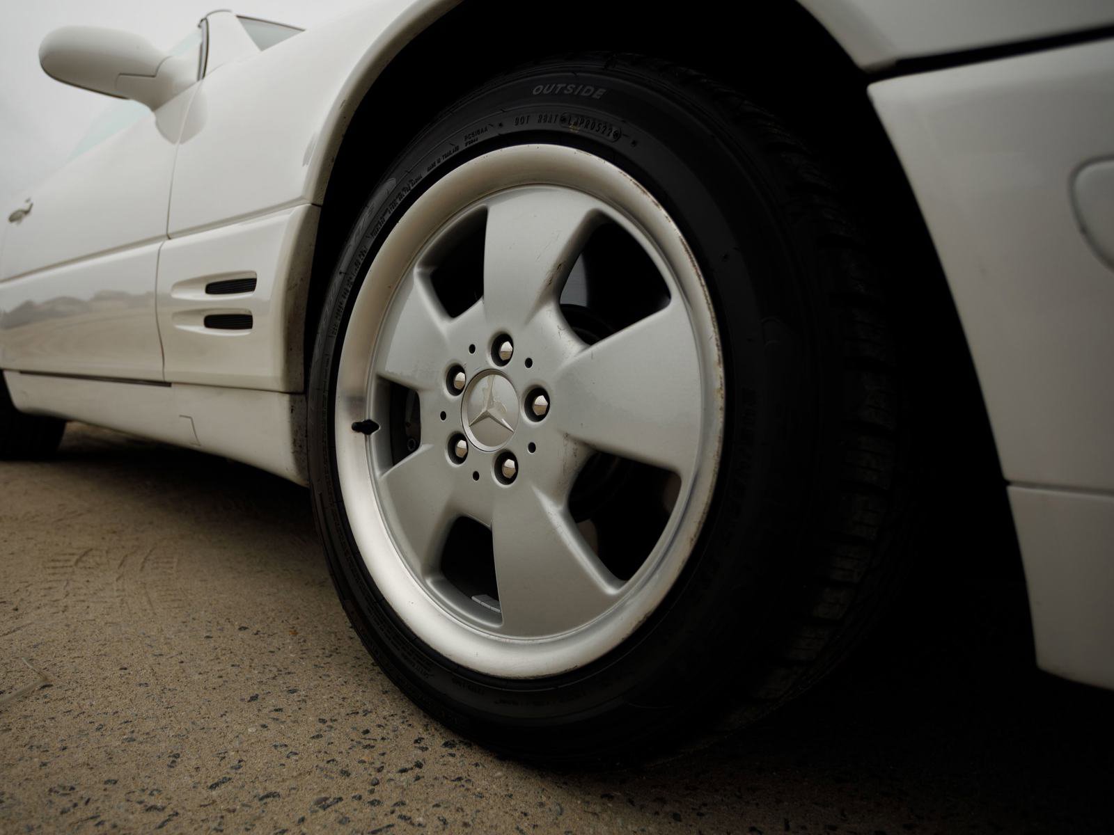 Used 2000 Mercedes-Benz SL 500 image 19