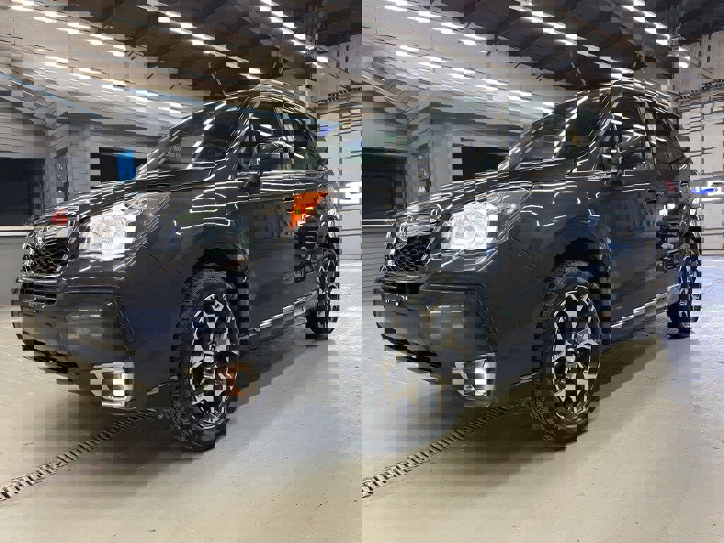 Used 2016 Subaru Forester 2.0XT Touring w/ Eyesight & Navigation System image 3