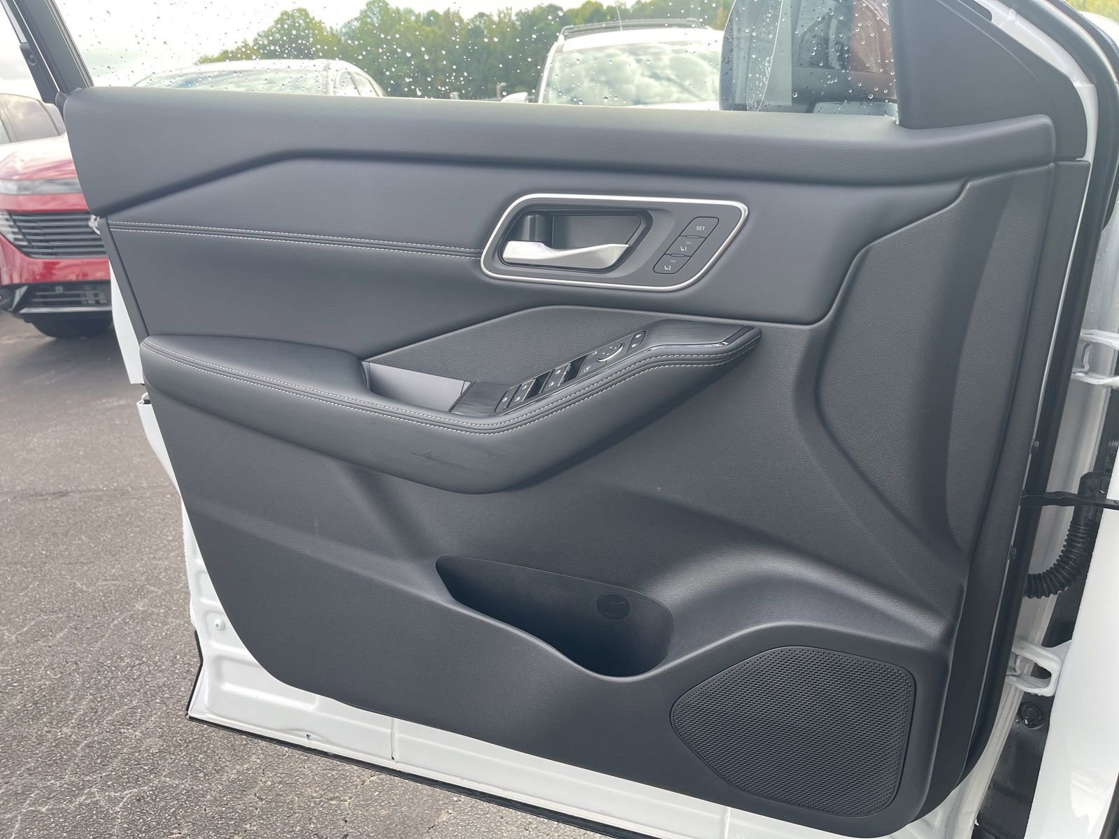 New 2026 Nissan Rogue Platinum image 45