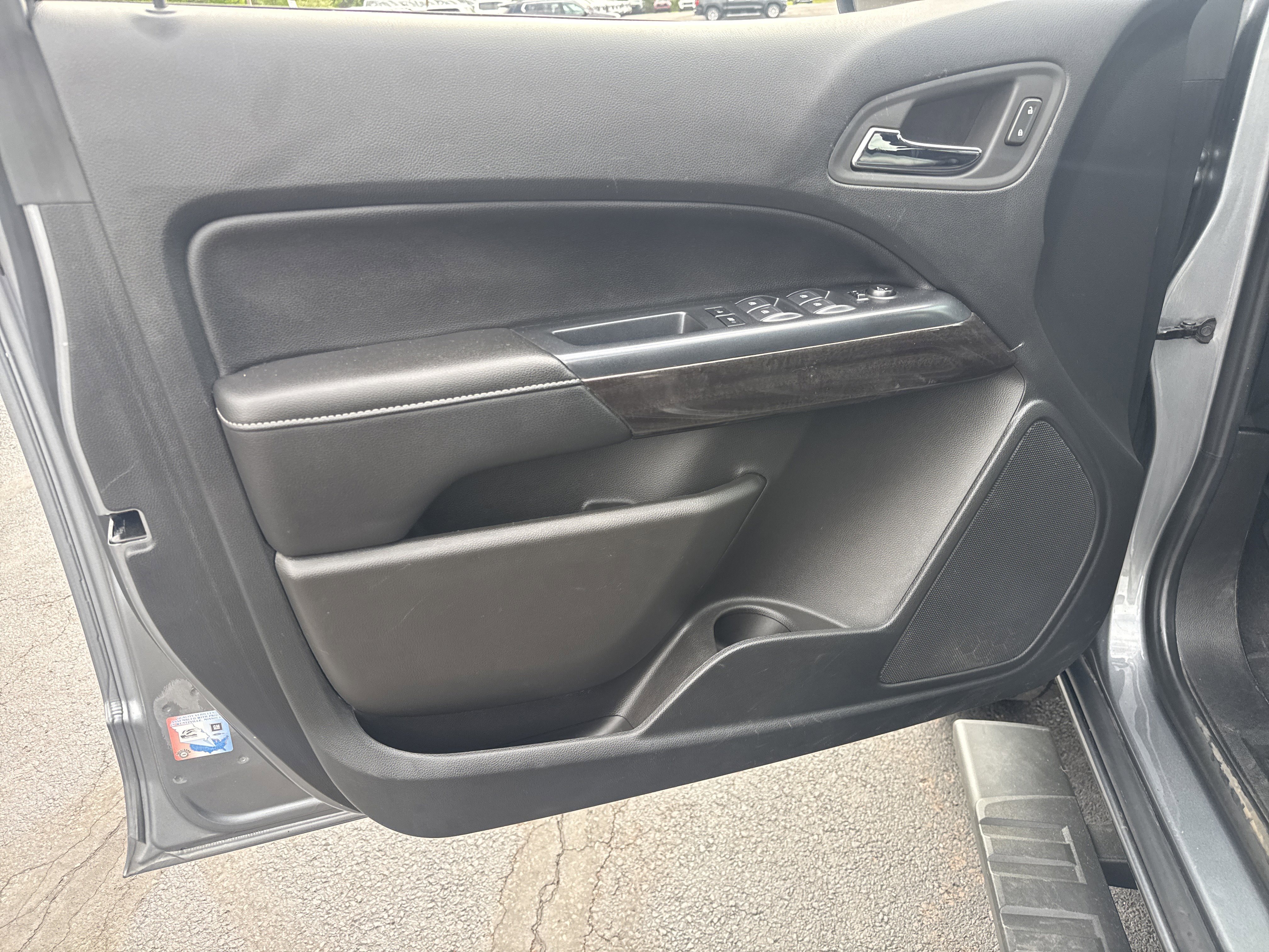 Used 2022 GMC Canyon Elevation w/ Elevation Premium Package AWD/4WD image 15