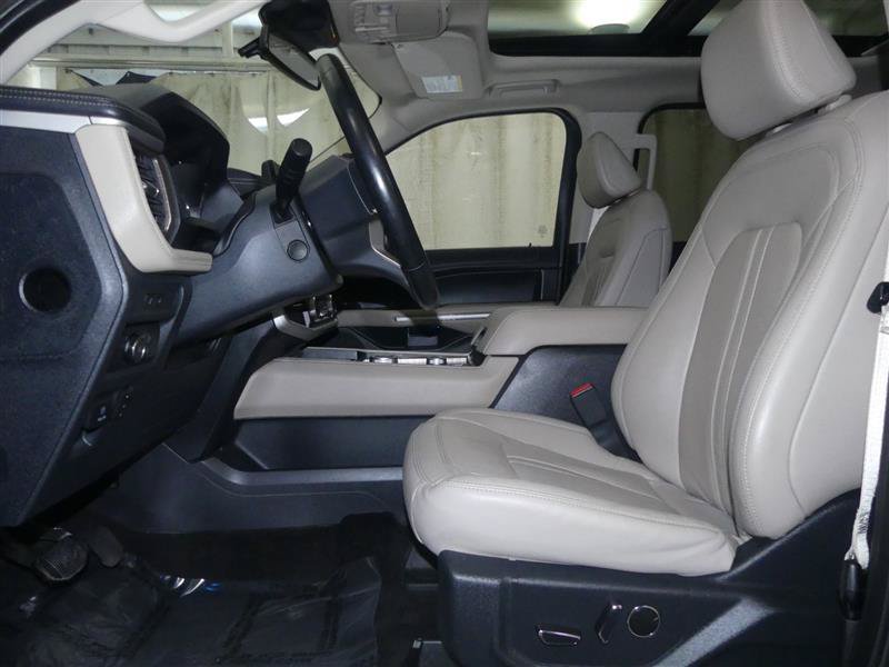 Used 2022 Ford Expedition Max Limited AWD/4WD image 21