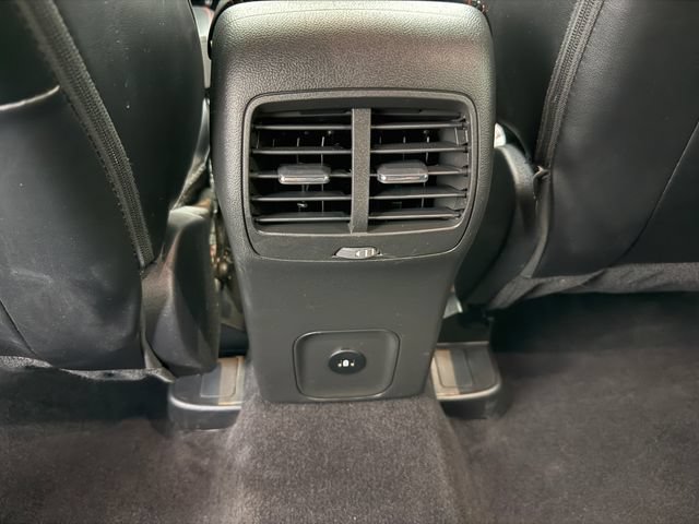 Used 2025 Ford Escape ST-Line w/ Tech Pack #1 FWD image 33